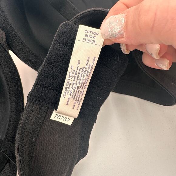 Cacique Black Cotton Boost Plunge Size 40C - Picture 3 of 6